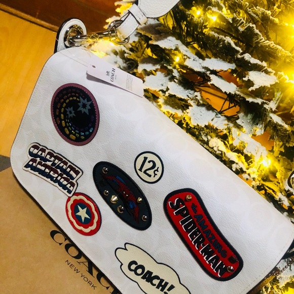 Coach / Marvel Jes In Signature Cross Body Bag - Picture 7 of 9